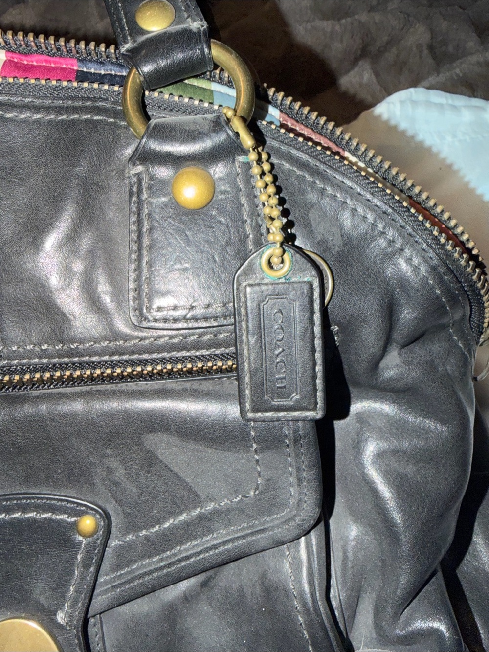 Coach Vintage Black Leather Dome Satchel with Gold Hardware - Picture 4 of 6